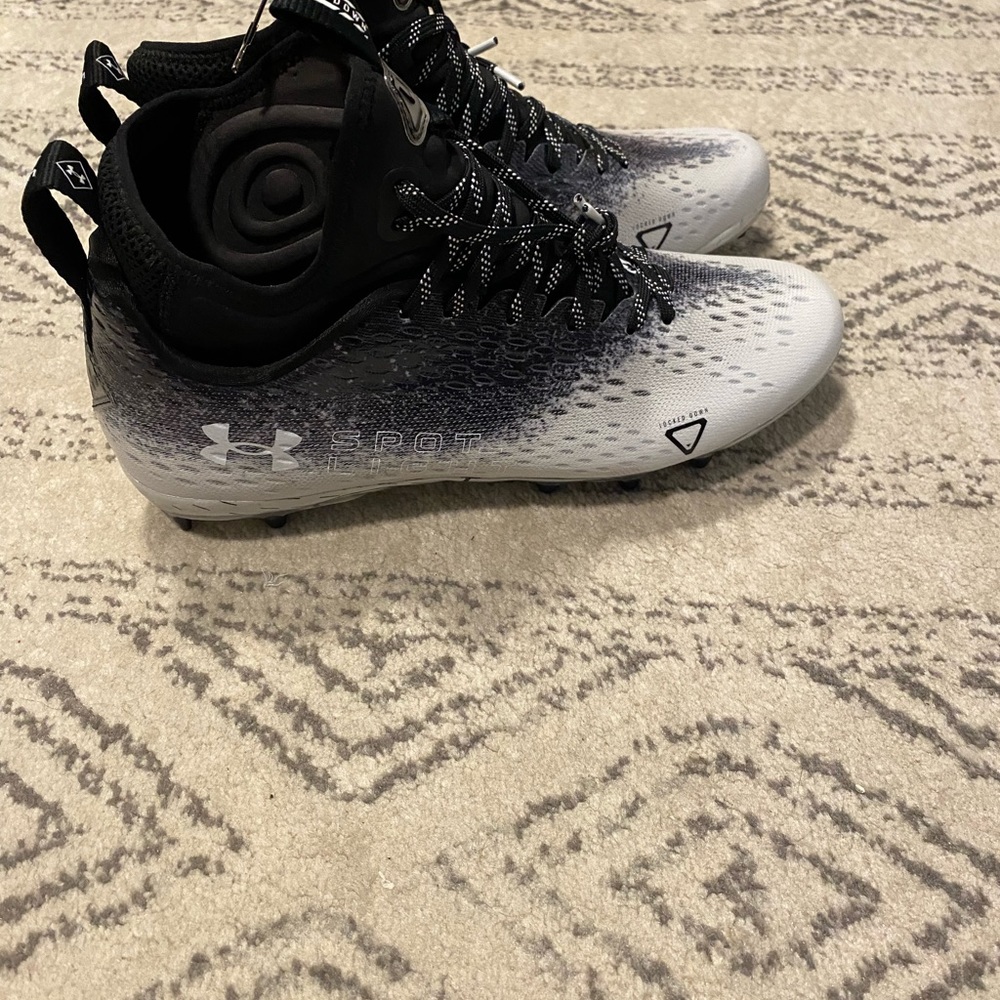 Men’s Under Armour Spotlight Lux Mc 2.0 Spotlight Football Cleats